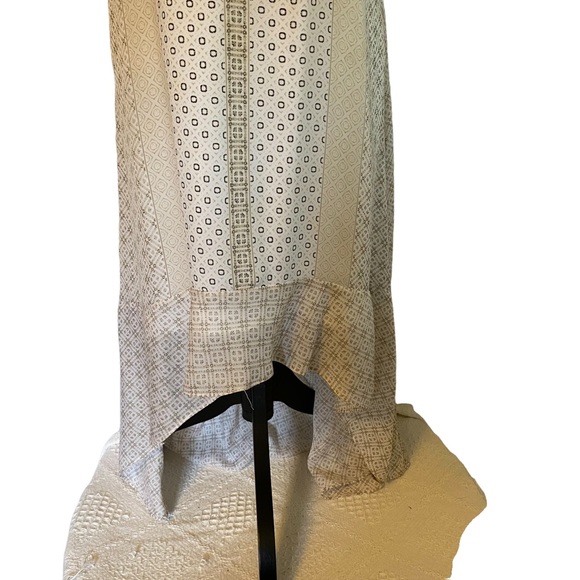 Kari High Low Ruffle Maxi Dress size Medium - Picture 3 of 7